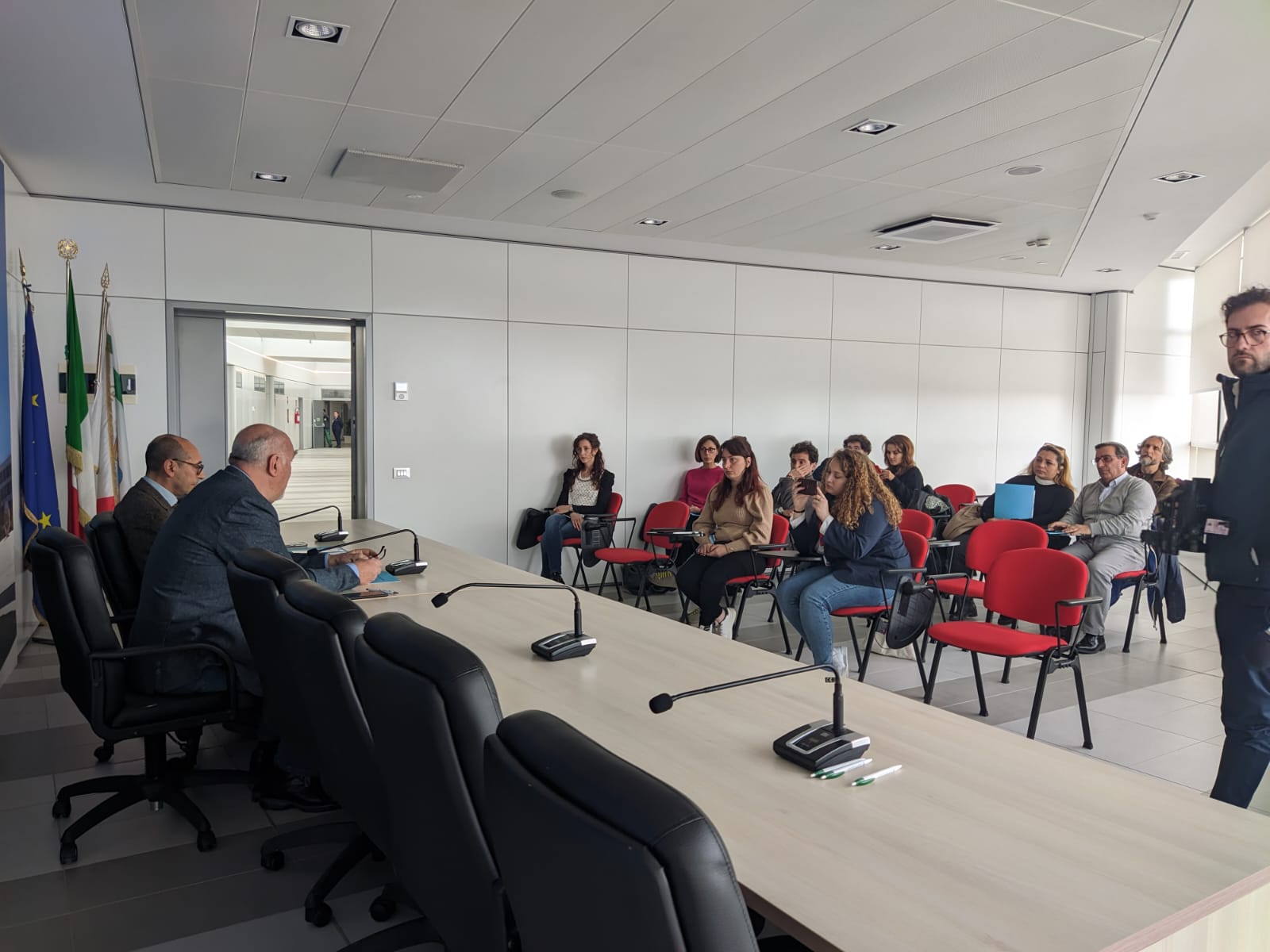 conferenza_stampa_attraversando_eufemia_psifia